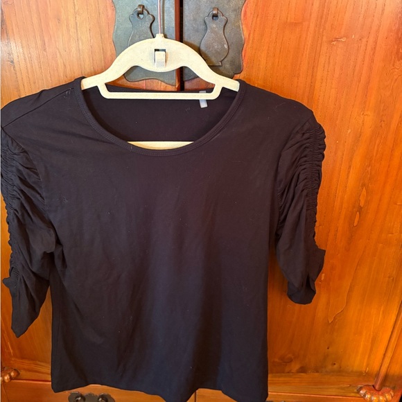 Elie Tahari Black Top with Ruched Detail. 3/4 sleeve - Picture 1 of 5